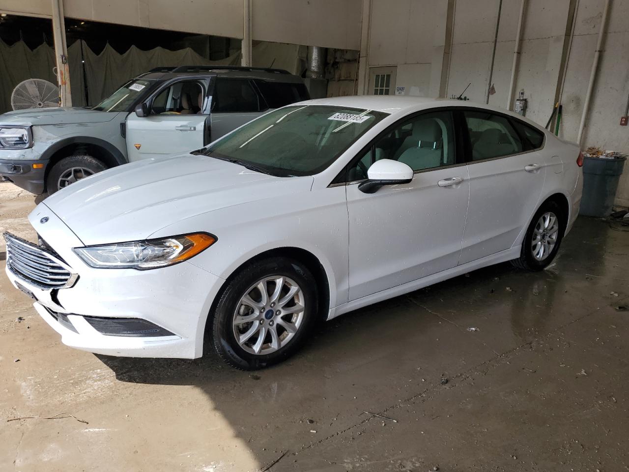 FORD FUSION S