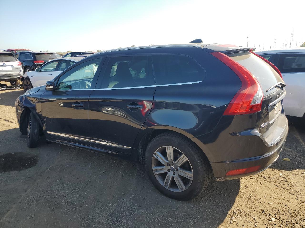 VOLVO XC60 T5 INSCRIPTION