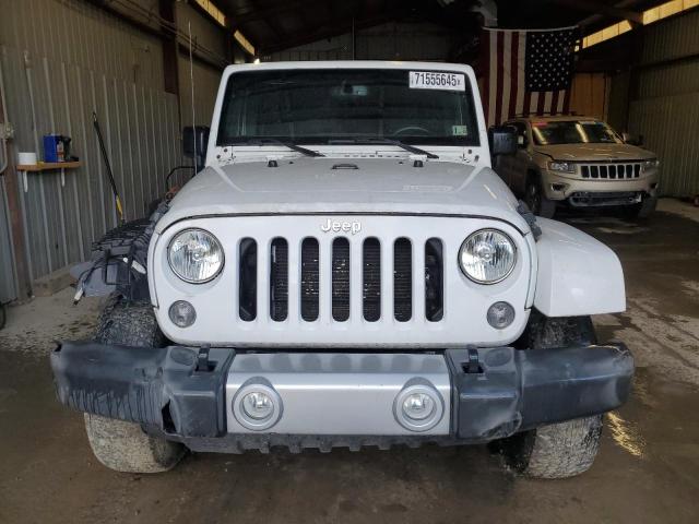 2015 JEEP WRANGLER UNLIMITED SAHARA 1C4BJWEG3FL636188