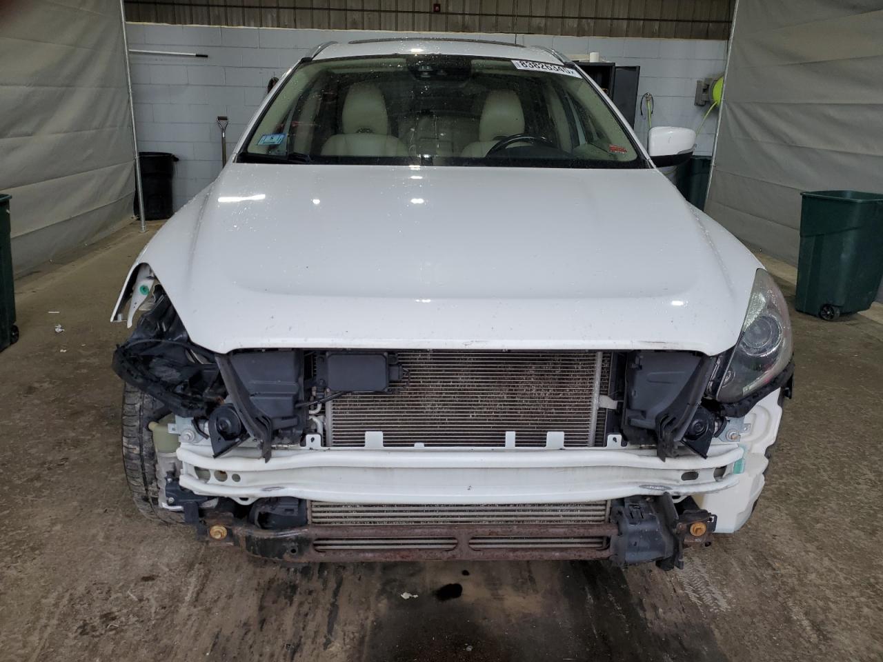 VOLVO XC60 T6 PLATINUM