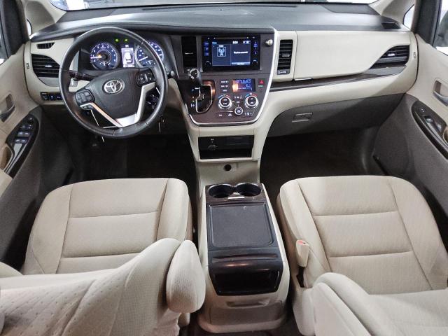 2017 TOYOTA SIENNA XLE 5TDYZ3DC6HS826178