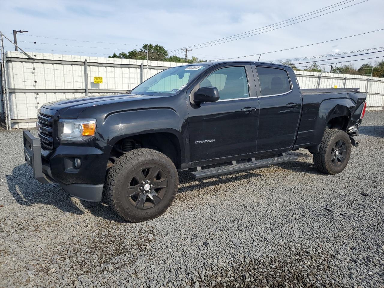 GMC CANYON SLE