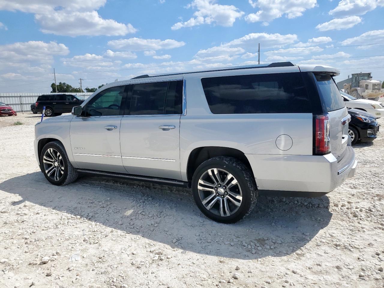 GMC YUKON DENALI