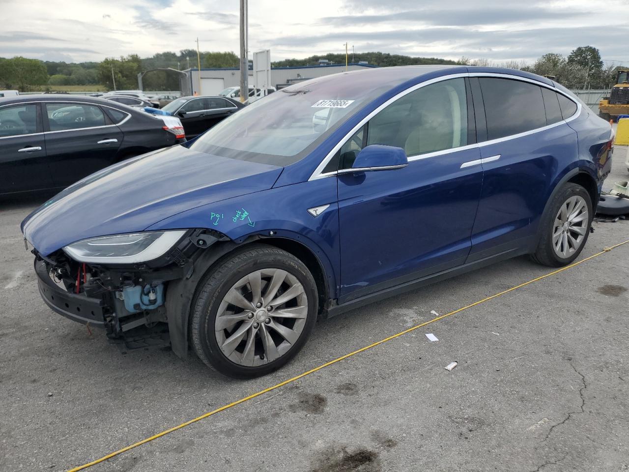 TESLA MODEL X