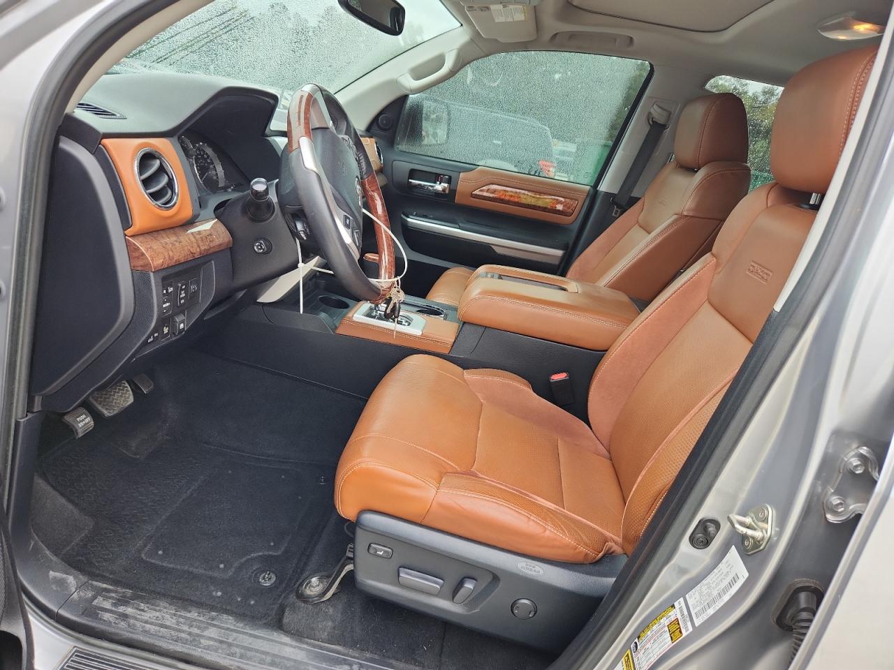 TOYOTA TUNDRA CREWMAX 1794