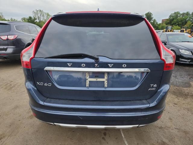2015 VOLVO XC60 T6 PR YV4902RK2F2743552