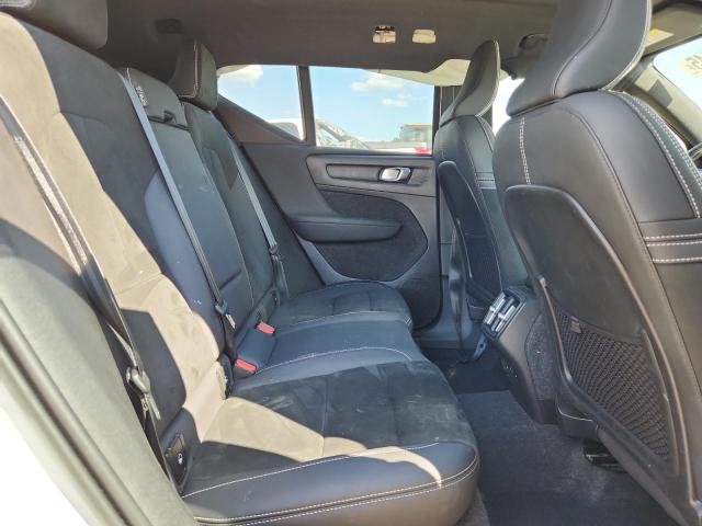 2023 VOLVO XC40 PLUS YV4L12UW2P2049894