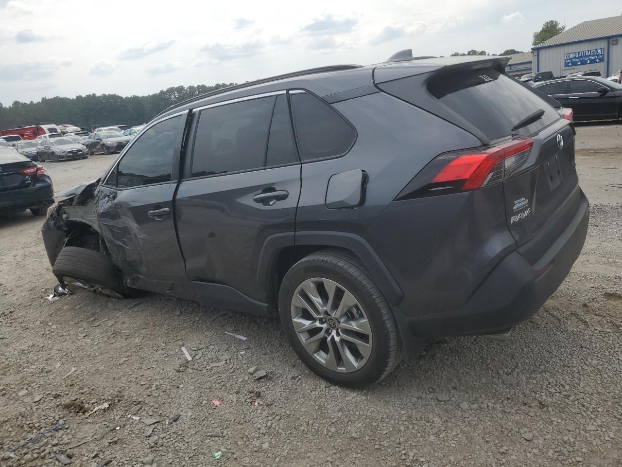TOYOTA RAV4 XLE PREMIUM
