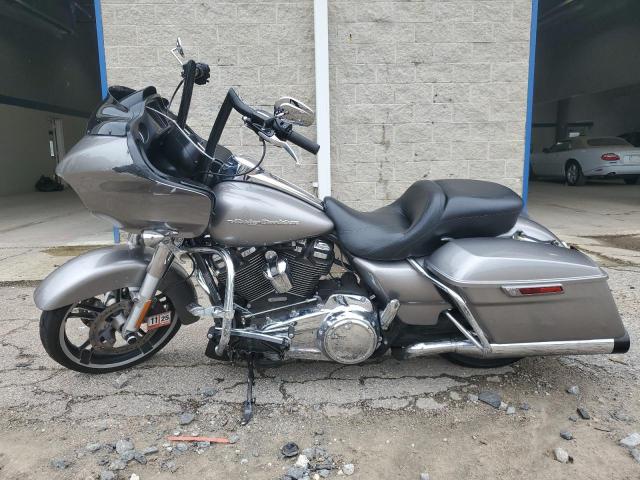 2017 HARLEY-DAVIDSON FLTRX ROAD GLIDE 1HD1KHC19HB675412