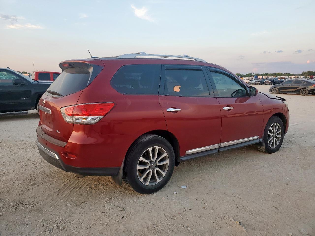 NISSAN PATHFINDER S