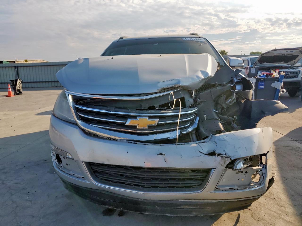 CHEVROLET TRAVERSE LT