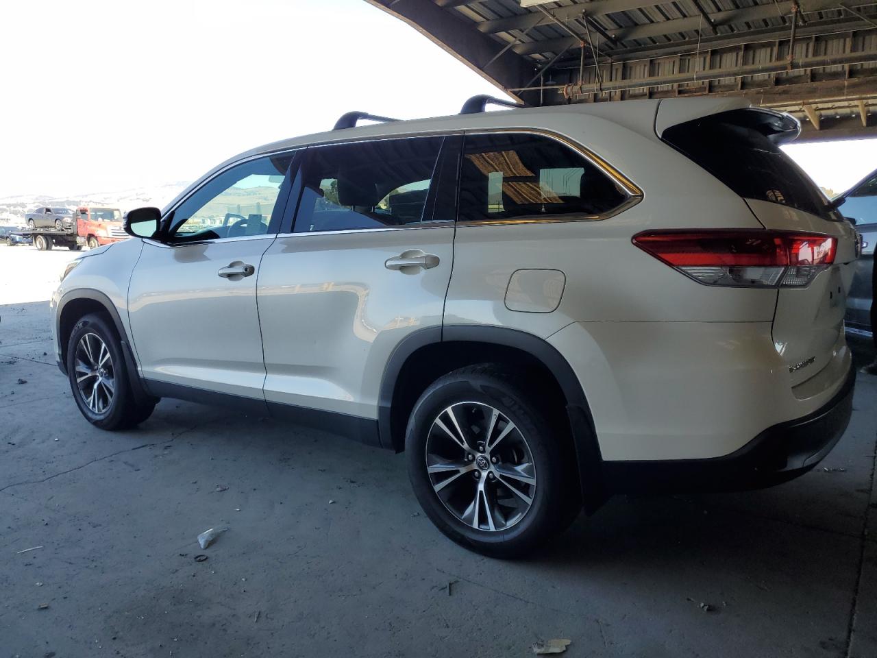 TOYOTA HIGHLANDER LE