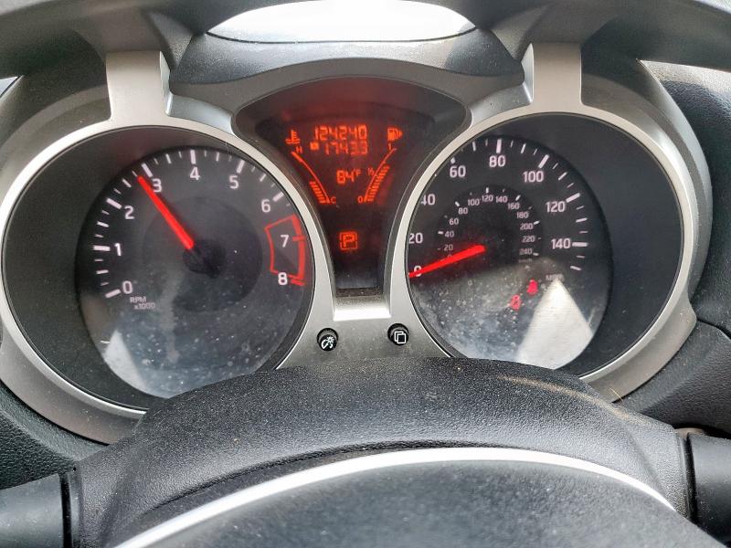 2015 NISSAN JUKE S - JN8AF5MR3FT513487