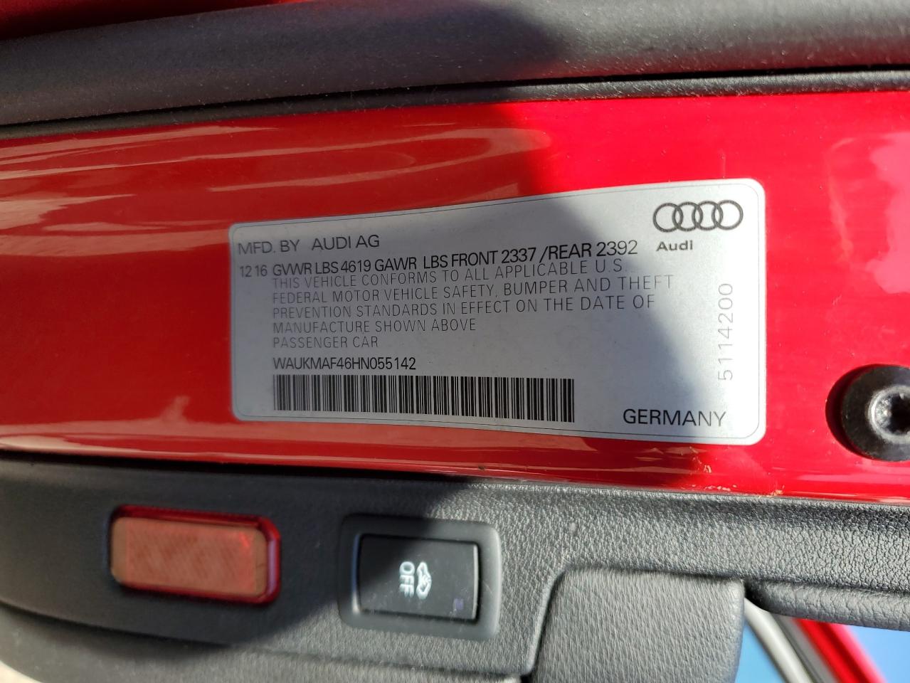 AUDI A4 ULTRA PREMIUM