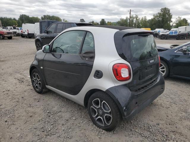 2019 SMART FORTWO WMEFJ9BA2KK371512