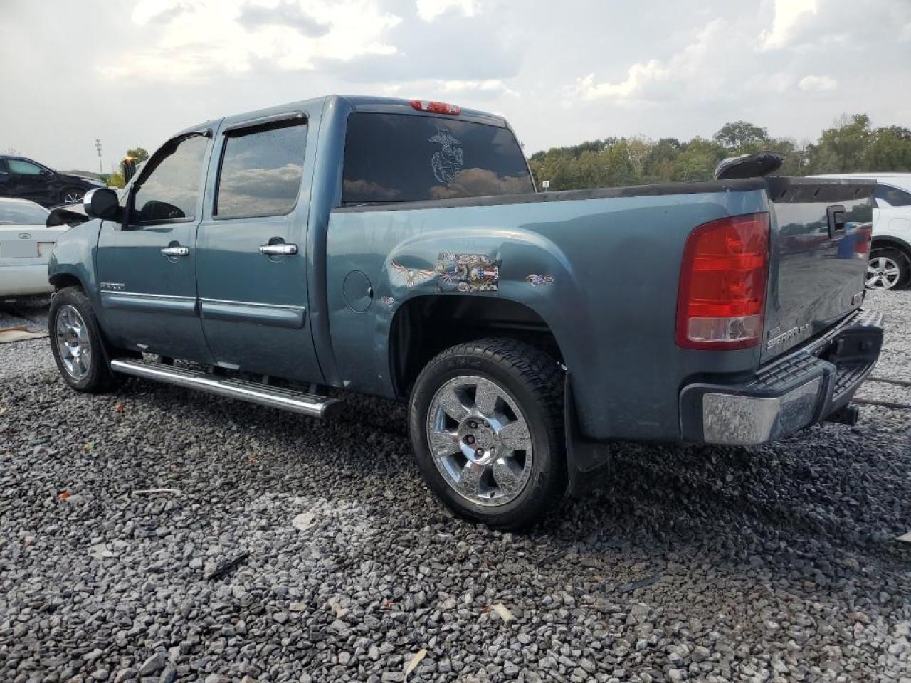 GMC SIERRA C1500 SLE