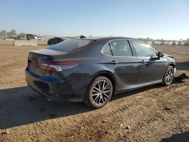 2021 TOYOTA CAMRY XLE 4T1F11BK2MU039498