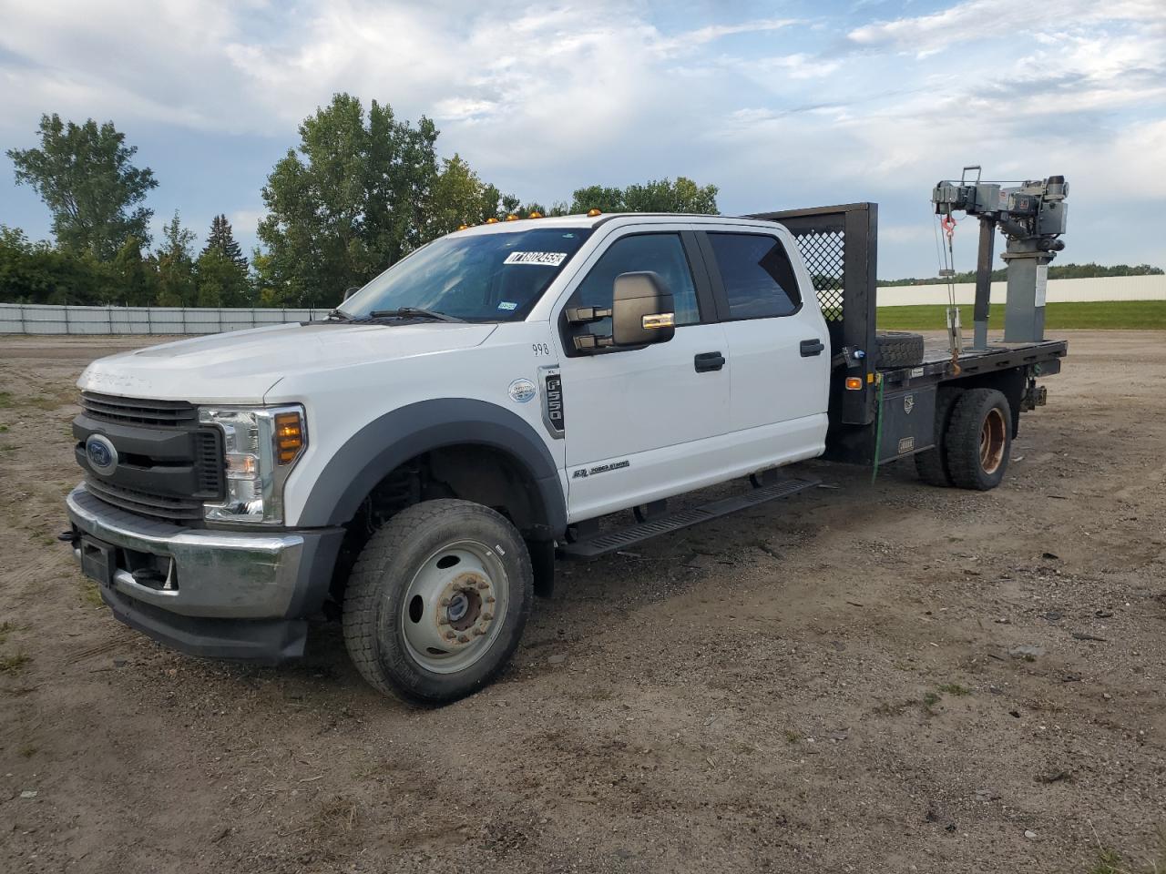FORD F-550 SUPER DUTY