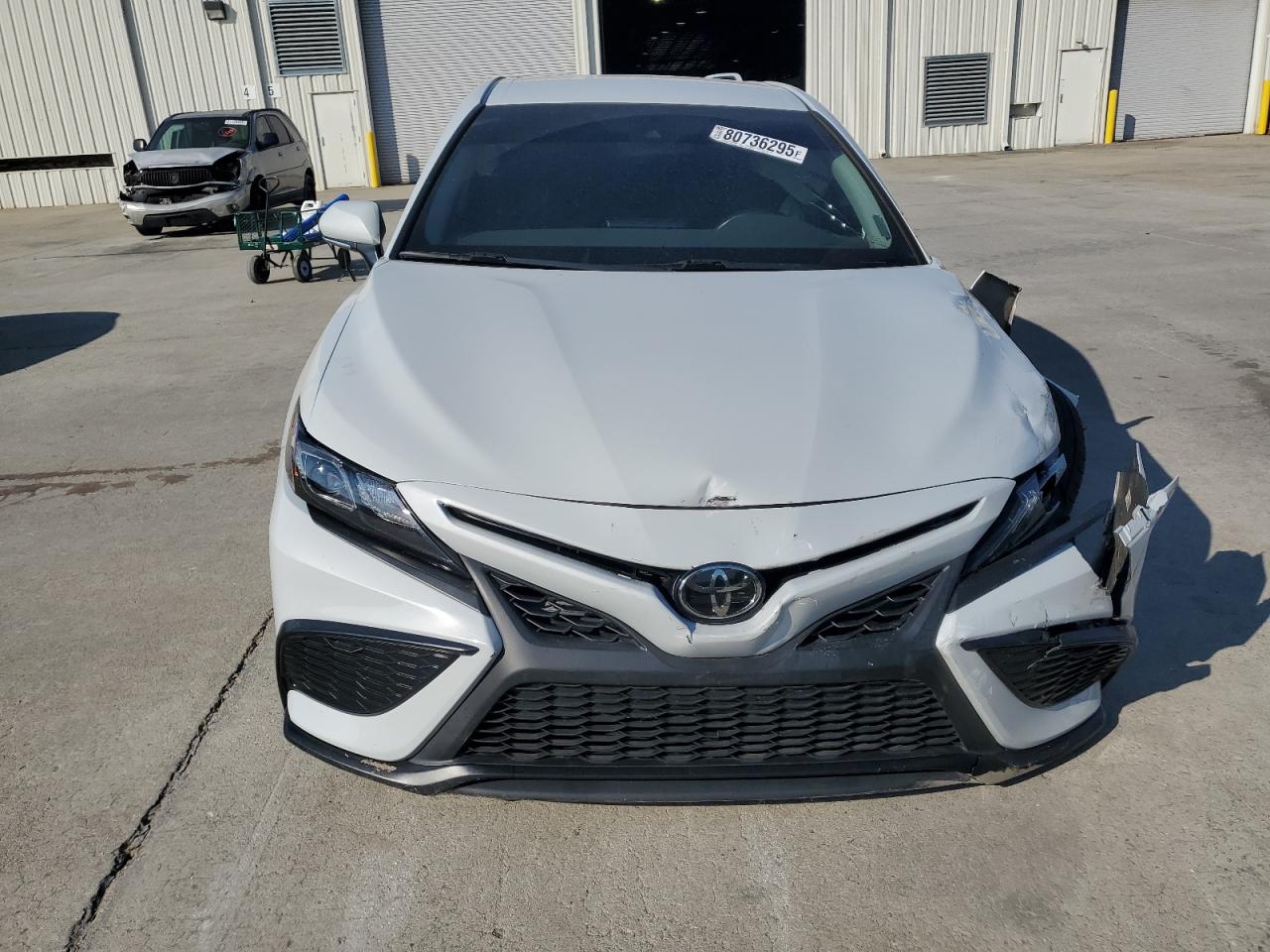 TOYOTA CAMRY SE NIGHT SHADE