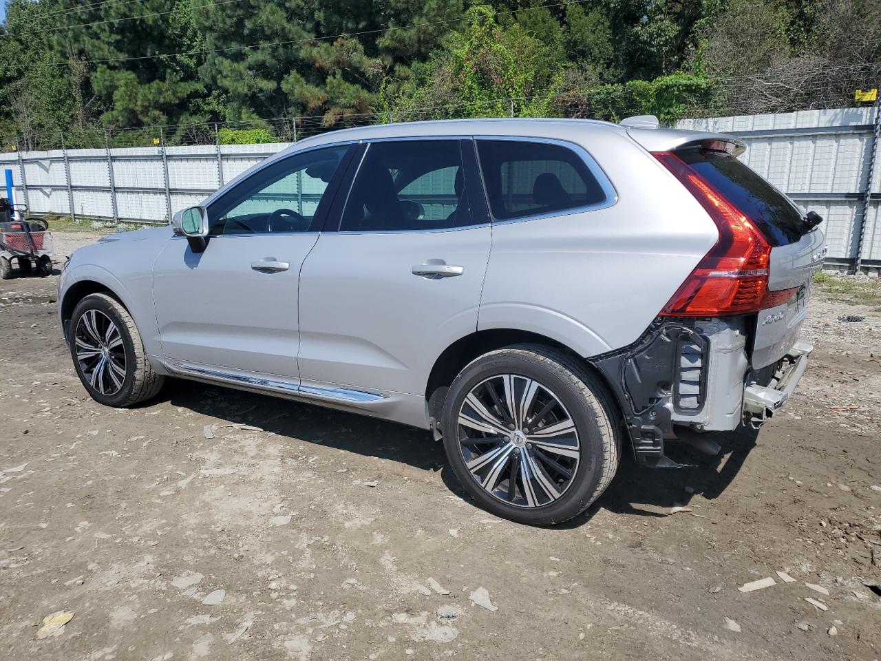 VOLVO XC60 B5 INSCRIPTION