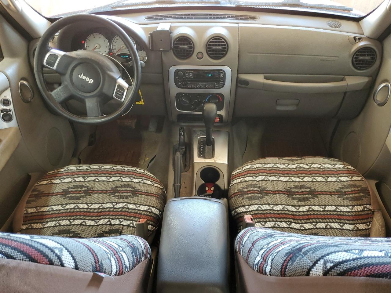 Lot #3301700637 2004 JEEP LIBERTY LI