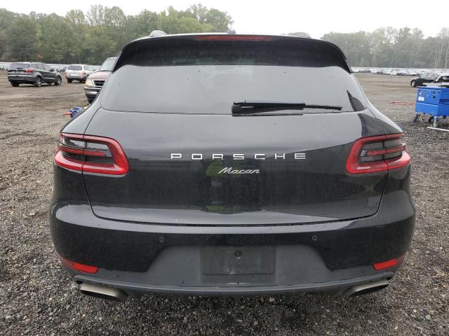 2017 PORSCHE MACAN WP1AA2A58HLB06972