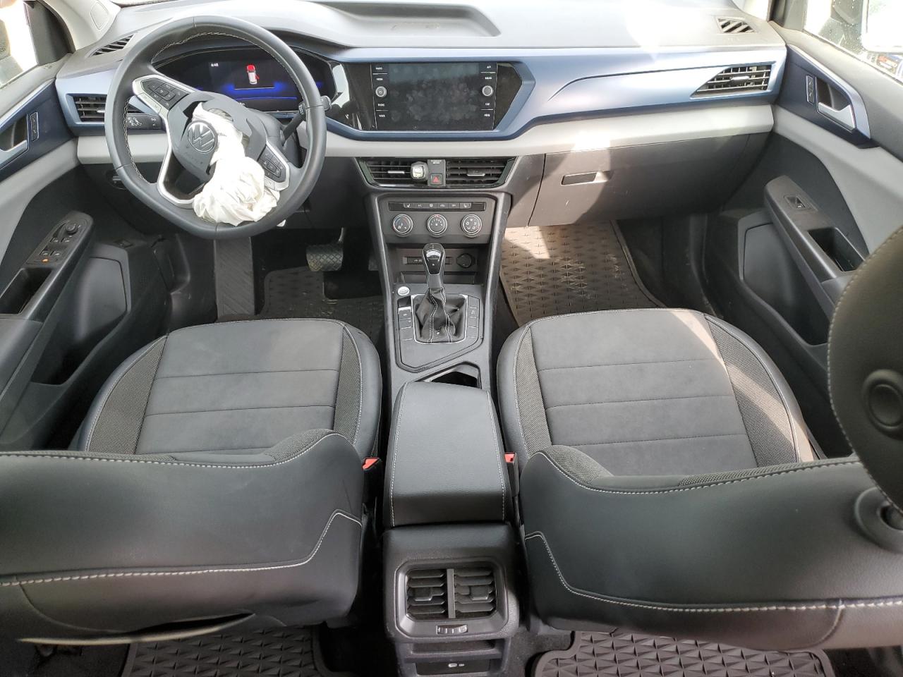 VOLKSWAGEN TAOS SE IQ DRIVE