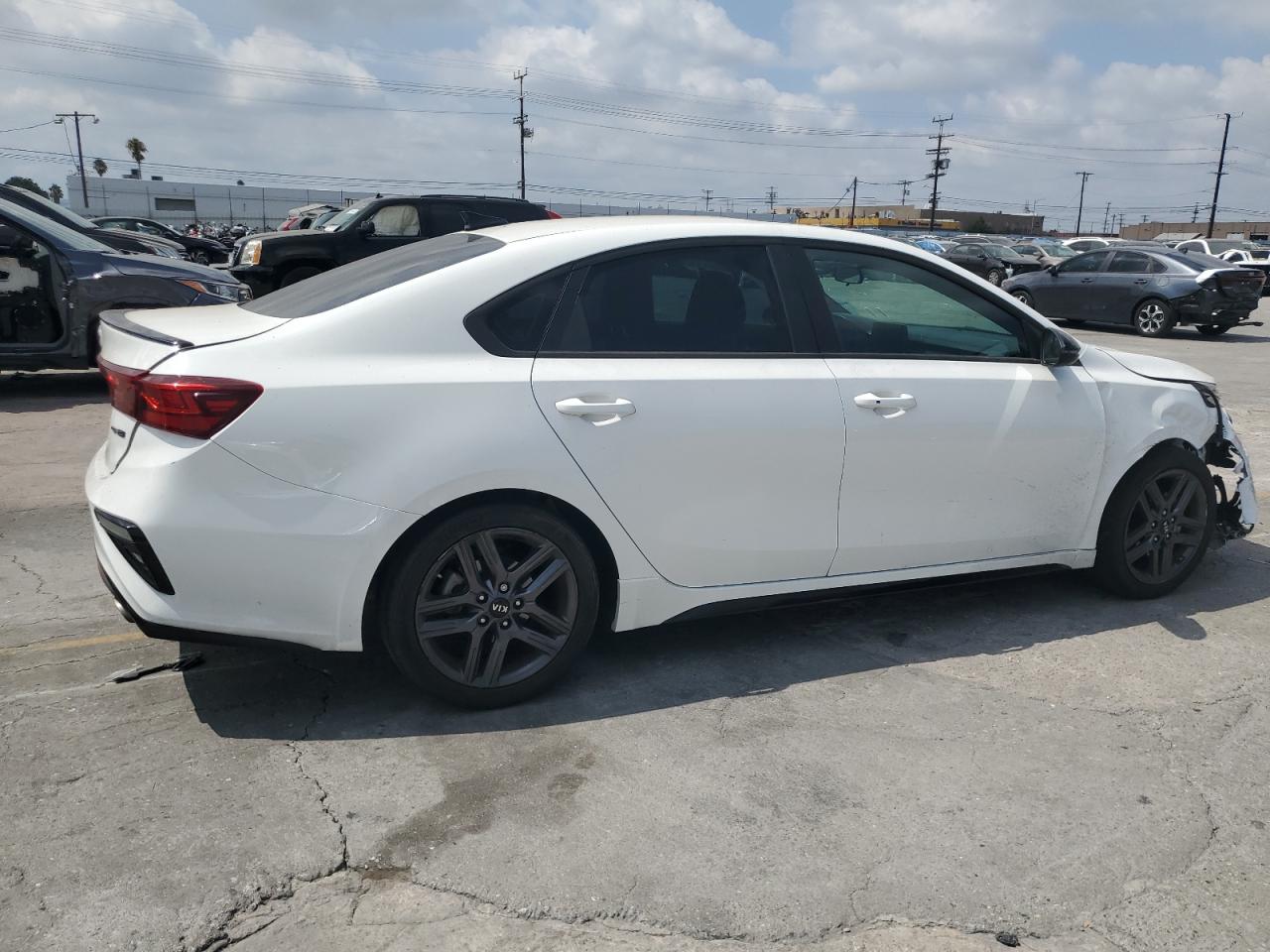 KIA FORTE GT LINE