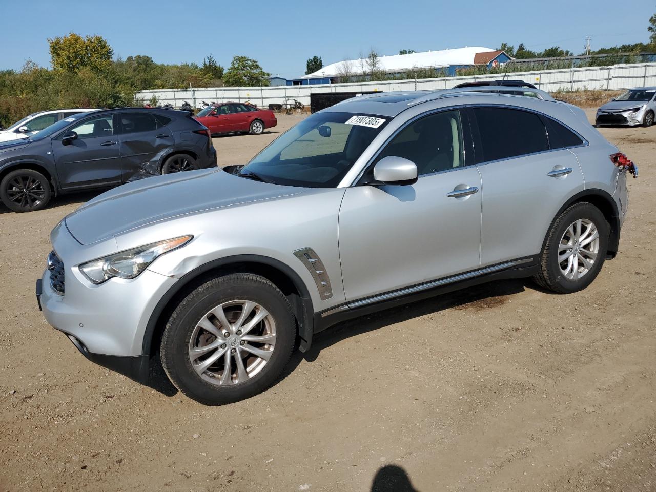 INFINITI FX35