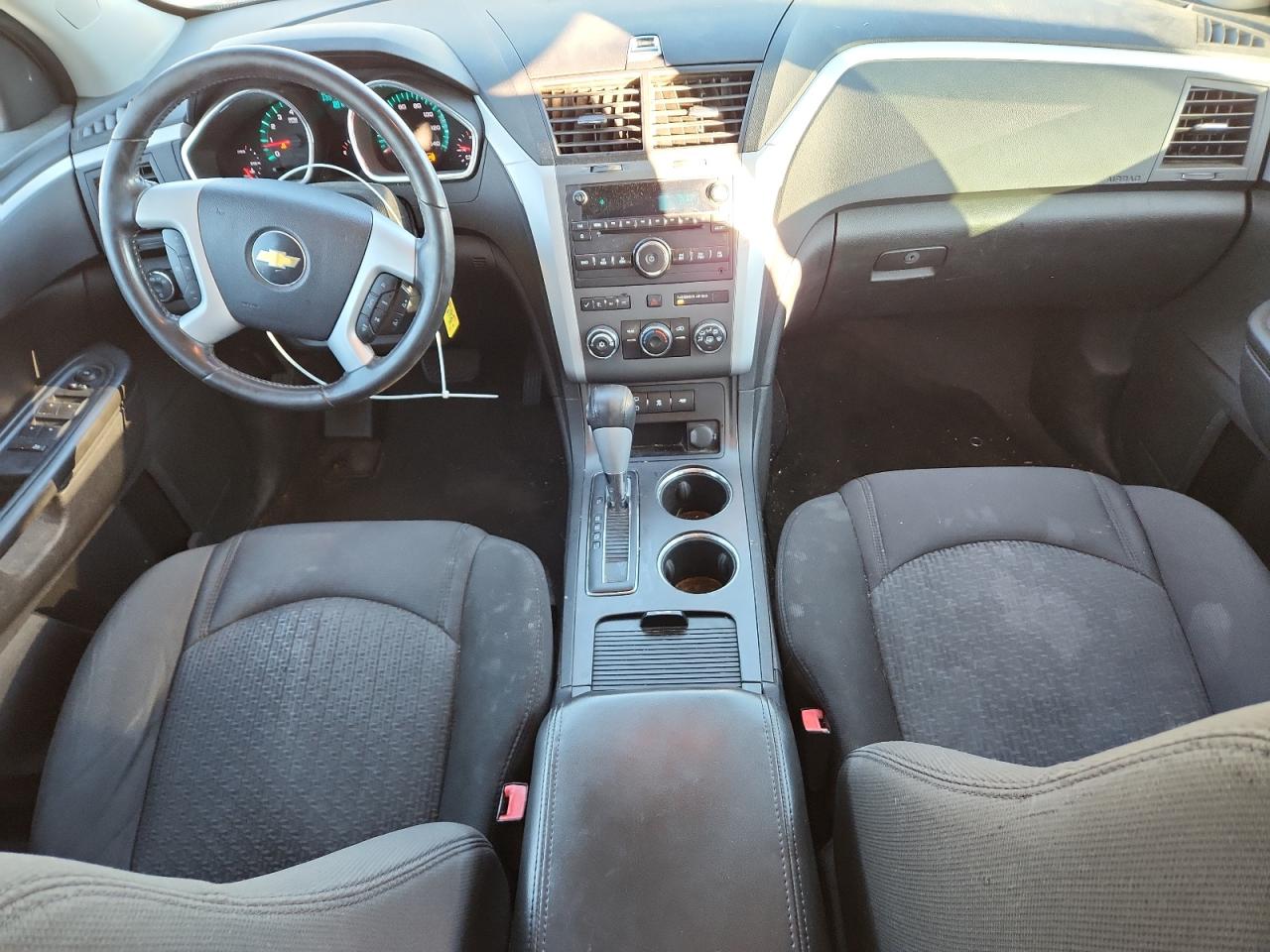 CHEVROLET TRAVERSE LT