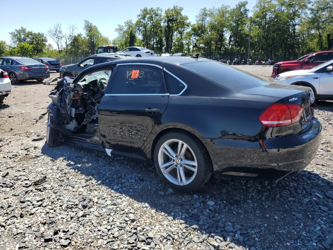 VOLKSWAGEN PASSAT SE