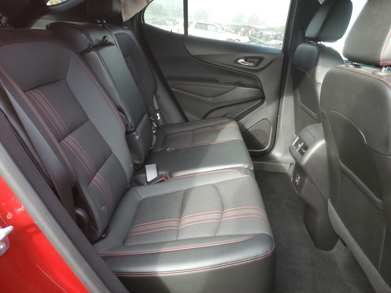 CHEVROLET EQUINOX RS