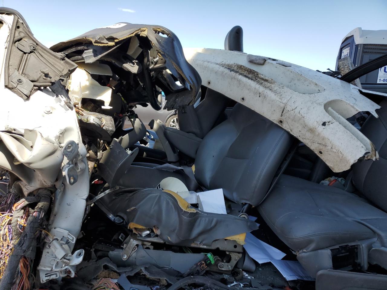 Lot #3297992101 2005 CHRYSLER TOWN & COUNTRY LIMITED