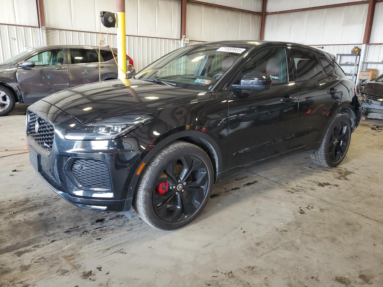 JAGUAR E-TYPE R-DYNAMIC SE