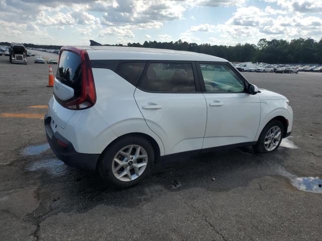 2022 KIA SOUL LX KNDJ23AU3N7168974