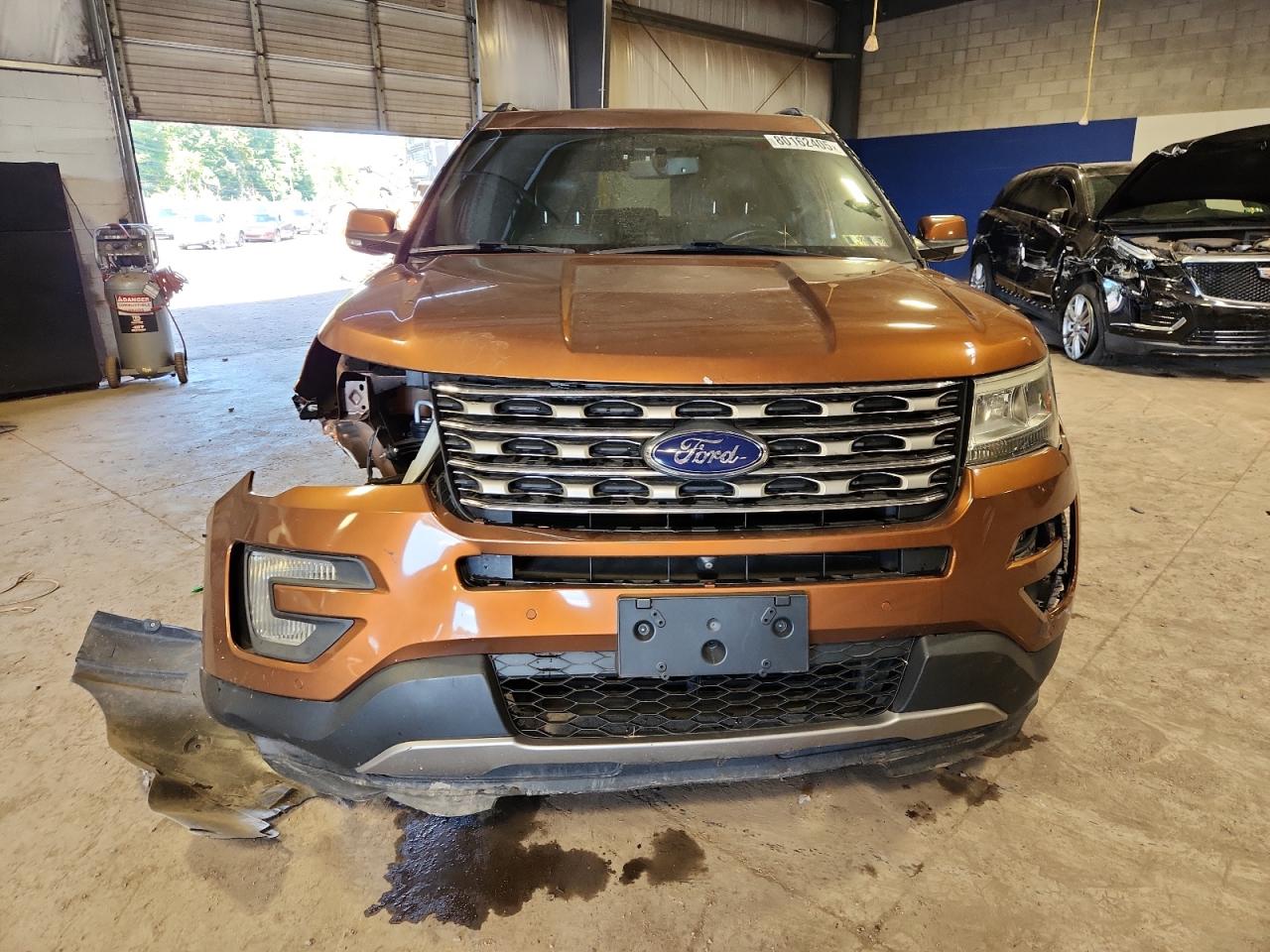 FORD EXPLORER LIMITED