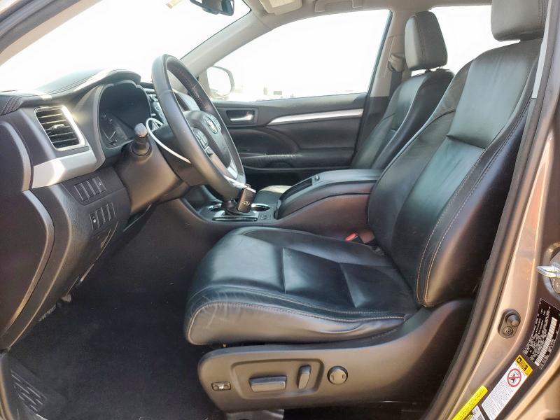 2016 TOYOTA HIGHLANDER 5TDKKRFH9GS130001