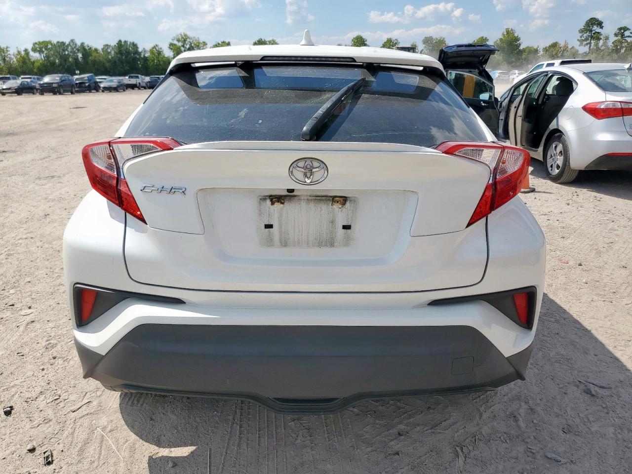 TOYOTA C-HR XLE
