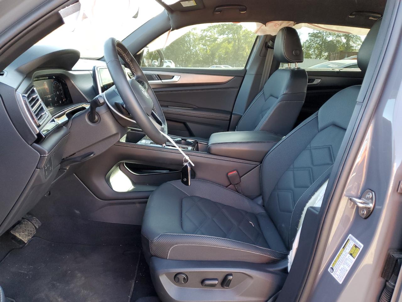 VOLKSWAGEN ATLAS CROSS SPORT SE