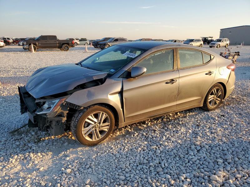 2019 HYUNDAI ELANTRA SE - KMHD84LF0KU736817