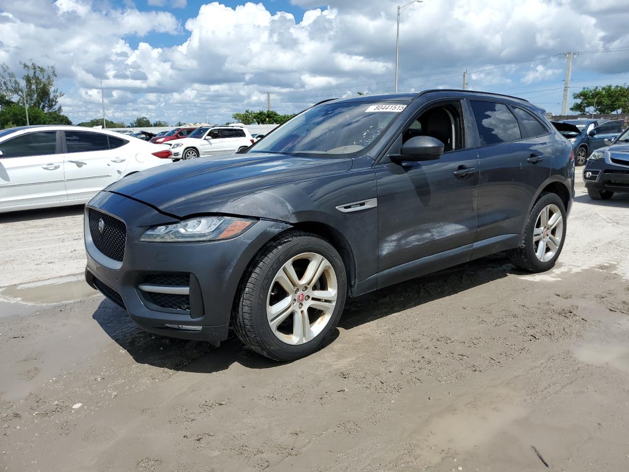 JAGUAR F-PACE R - SPORT