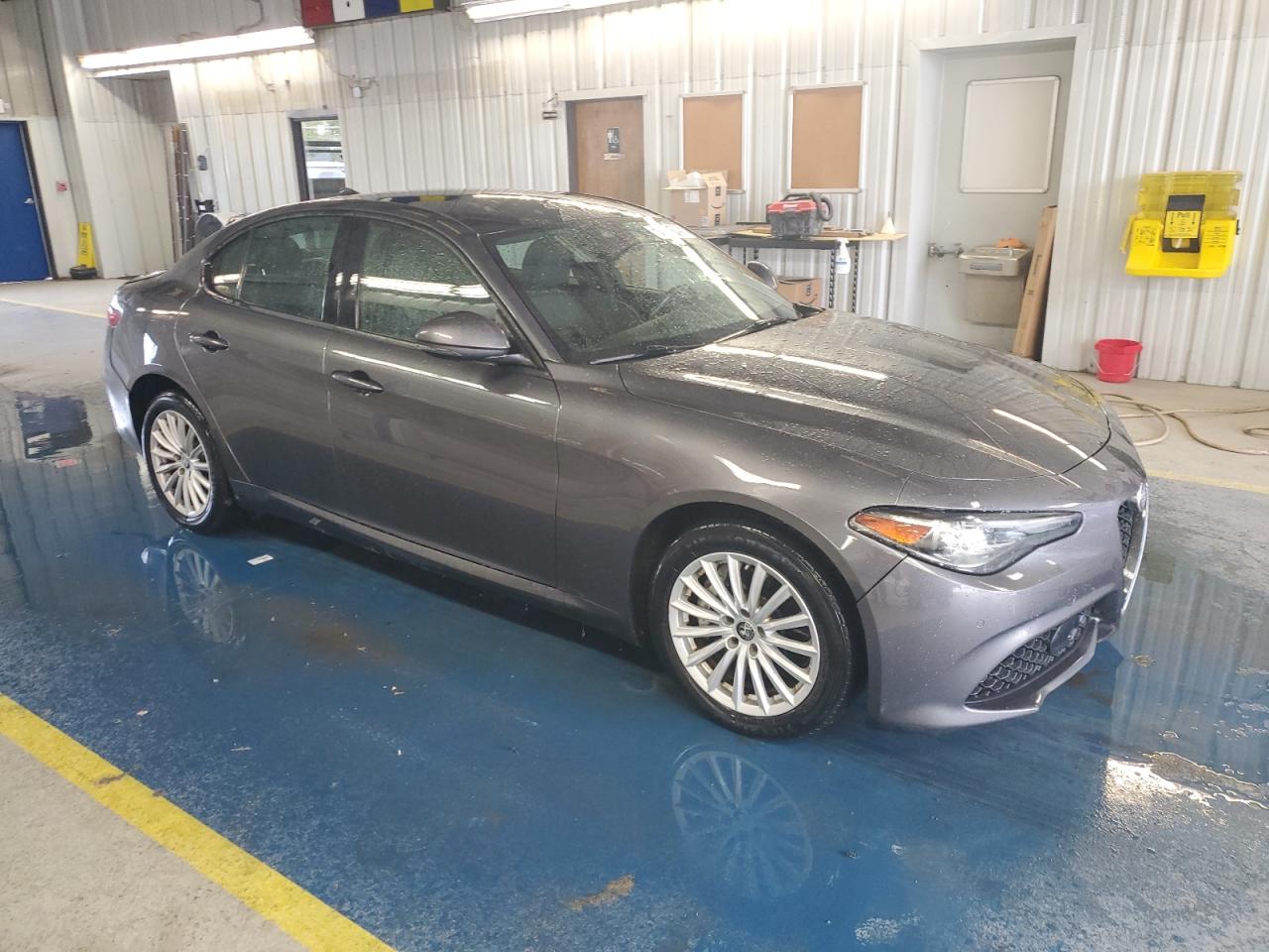 Lot #3311748725 2022 ALFA ROMEO GIULIA