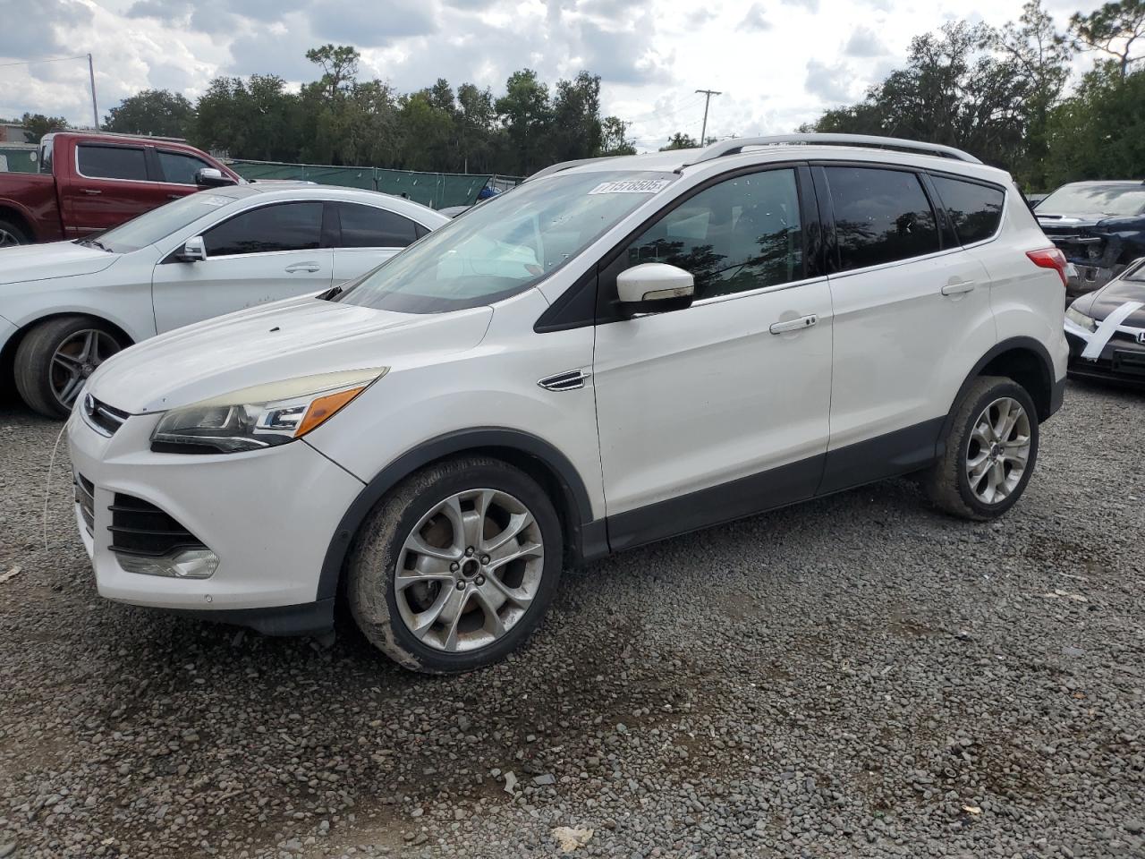 Lot #3240903177 2016 FORD ESCAPE TIT