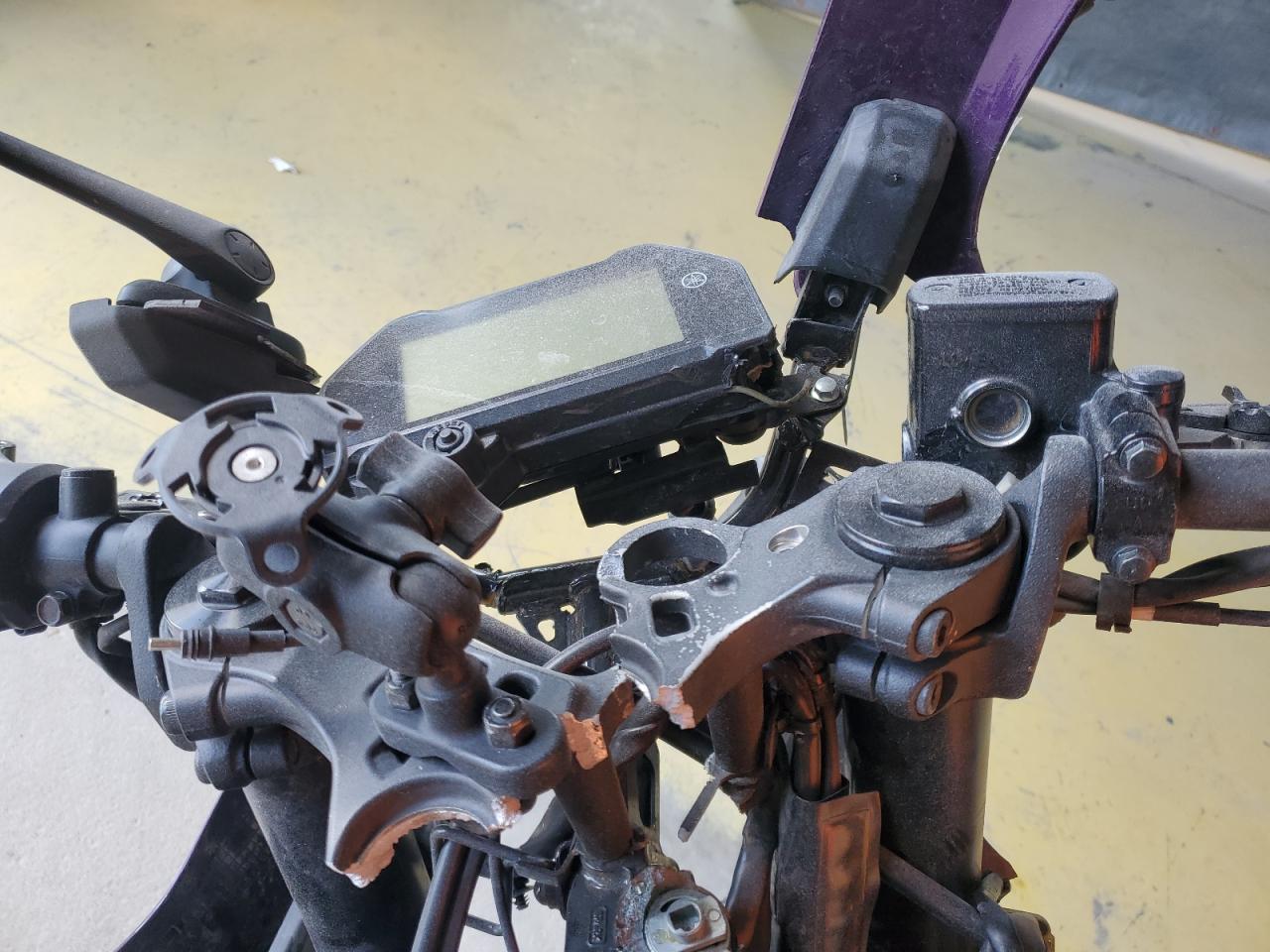 Lot #3256342340 2023 YAMAHA YZFR3 A