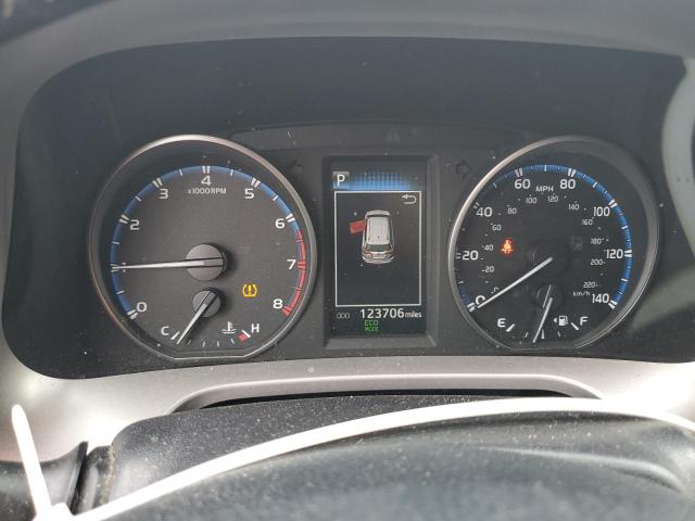 2017 TOYOTA RAV4 XLE JTMWFREVXHD095284