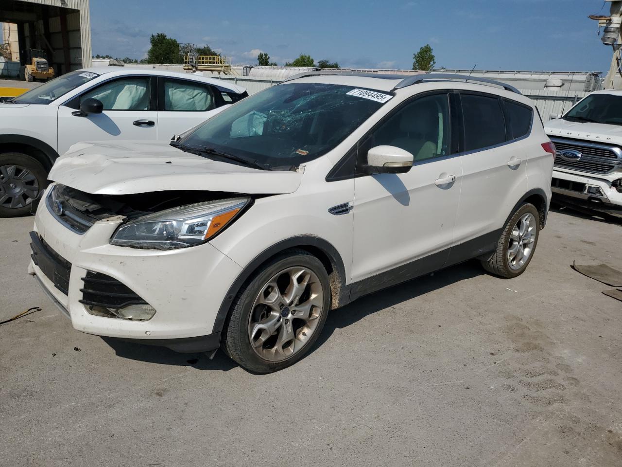 FORD ESCAPE TITANIUM