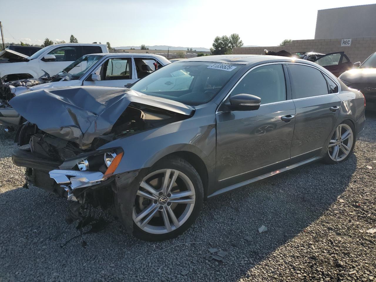 Salvage Volkswagen Passat