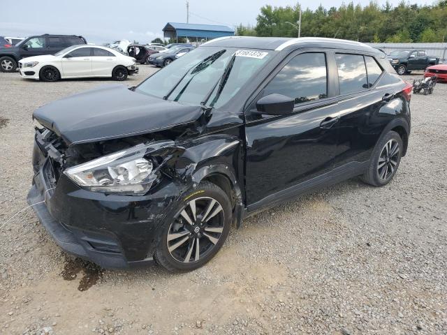 NISSAN KICKS S