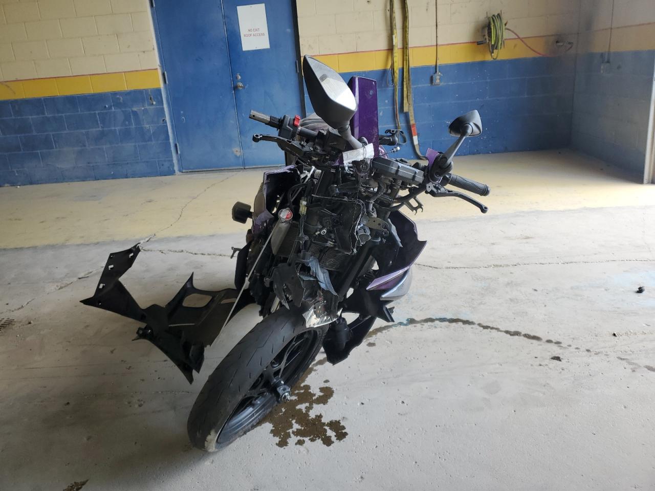 Lot #3256342340 2023 YAMAHA YZFR3 A