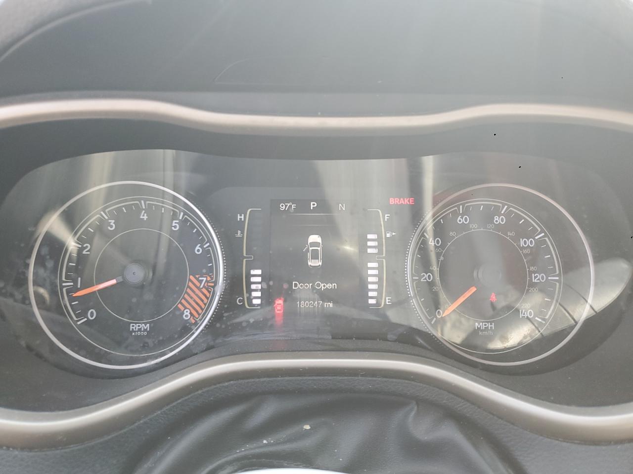 JEEP GRAND CHEROKEE LATITUDE